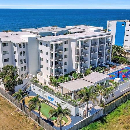 The Point Resort Bargara Exterior photo