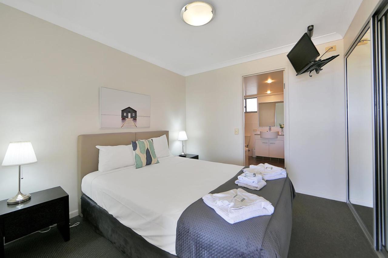The Point Resort Bargara Exterior photo