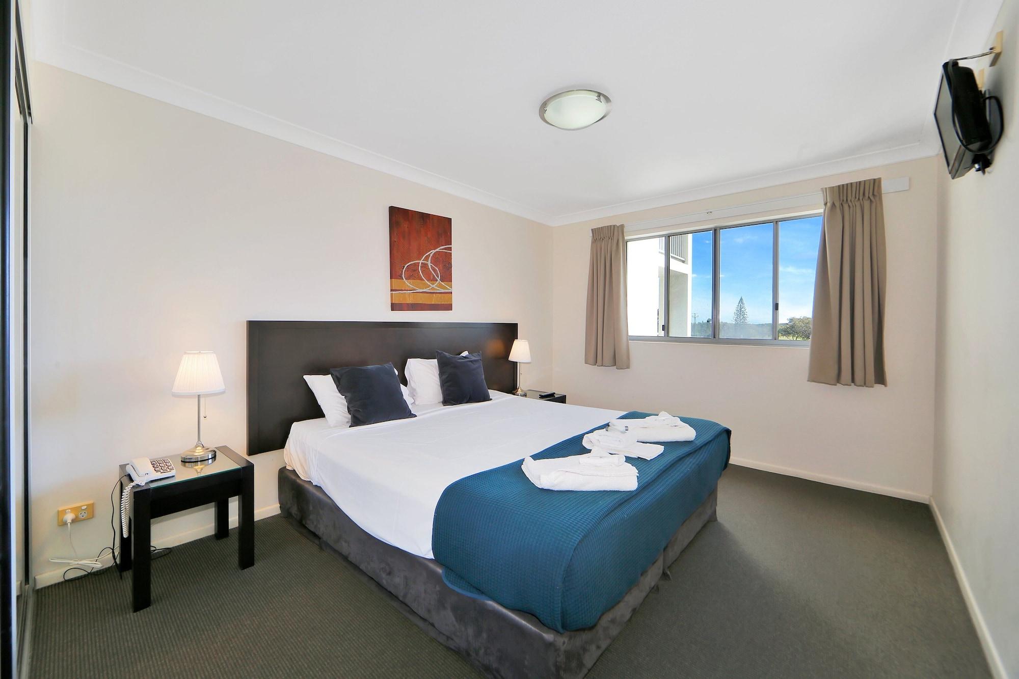 The Point Resort Bargara Exterior photo